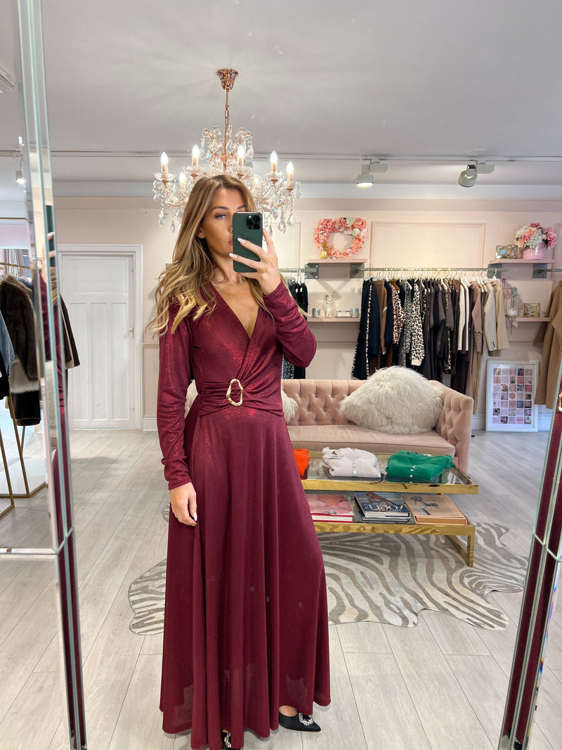 CERES LUREK BUCKLE MAXI DRESS WINE