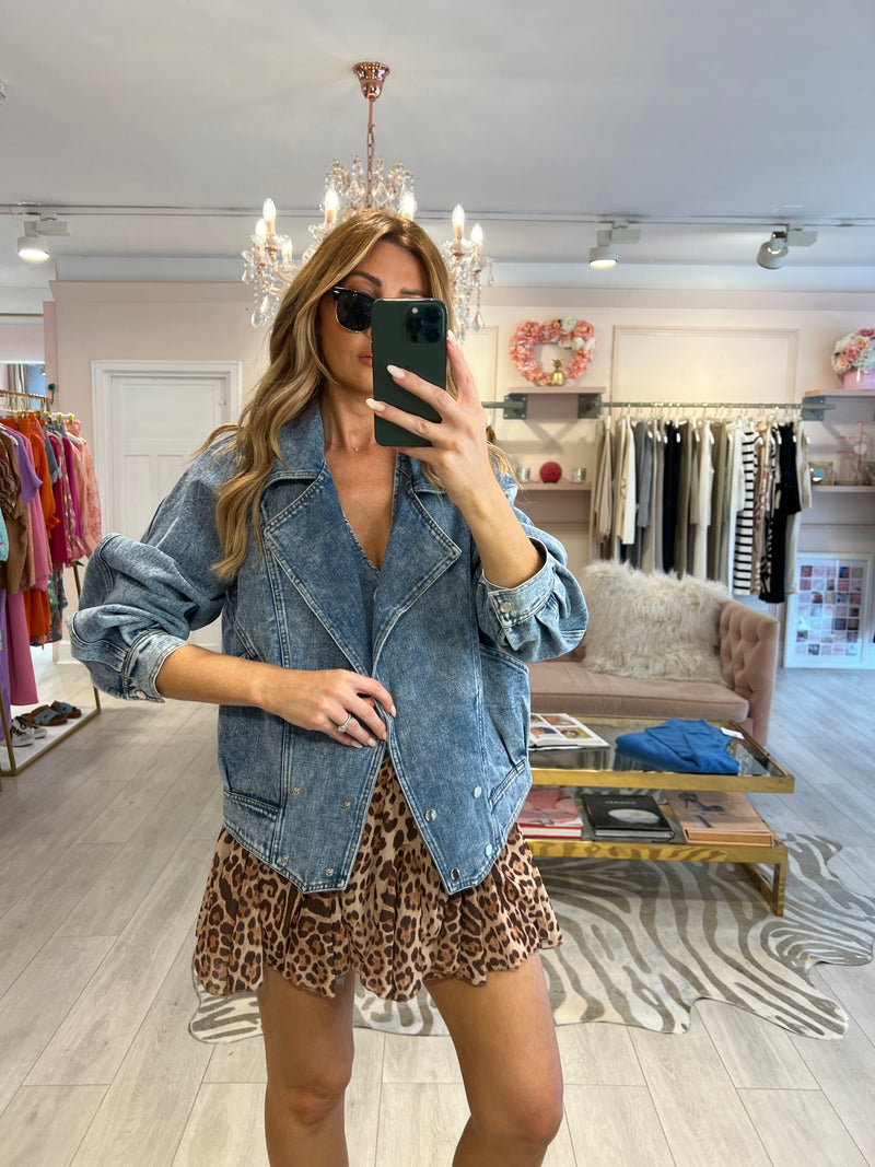 JAGGER OVERSIZED CROPPED DENIM JACKET