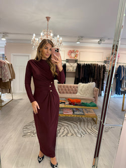 ROMIE RUCHED FRONT BUTTON MAXI DRESS BURGUNDY