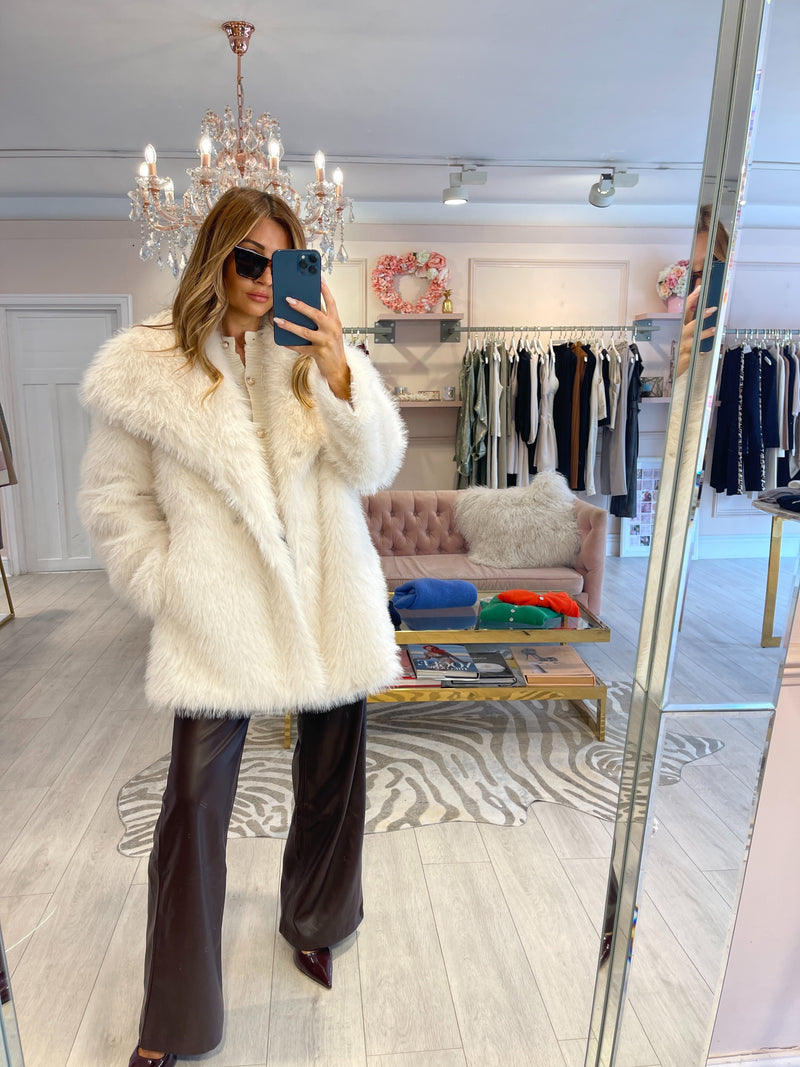 SERINA FAUX FUR JACKET WHITE