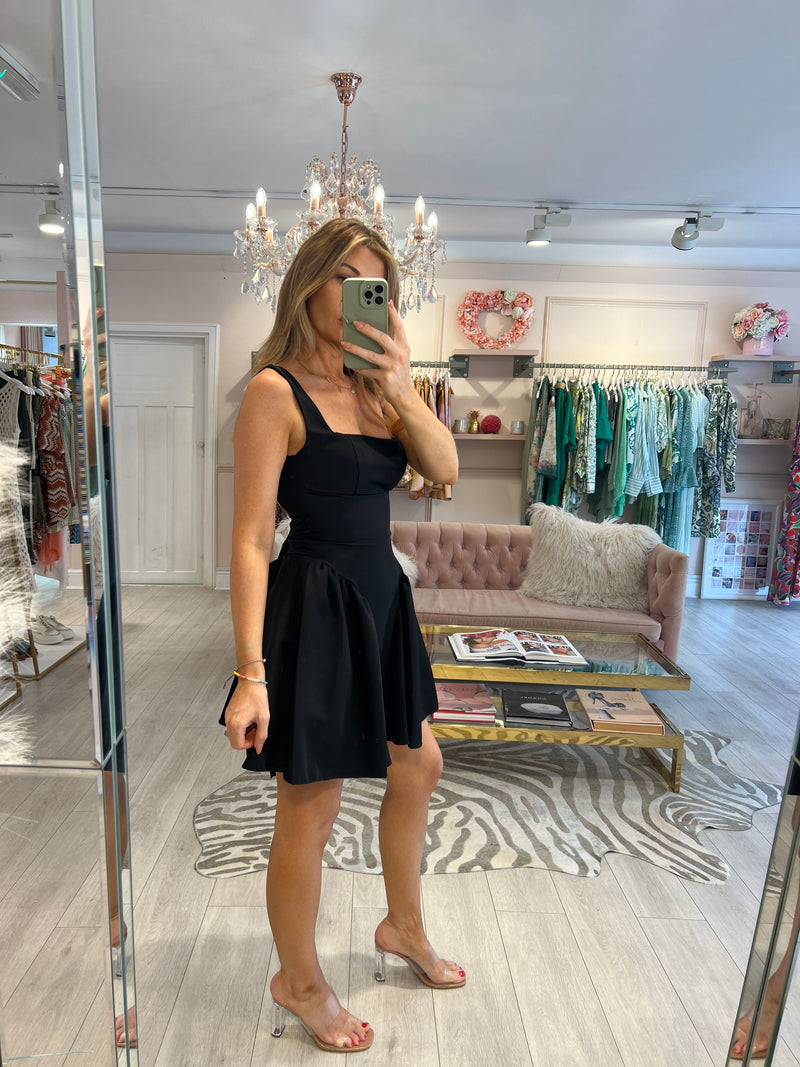 TAMMI BOW BACK DRESS BLACK