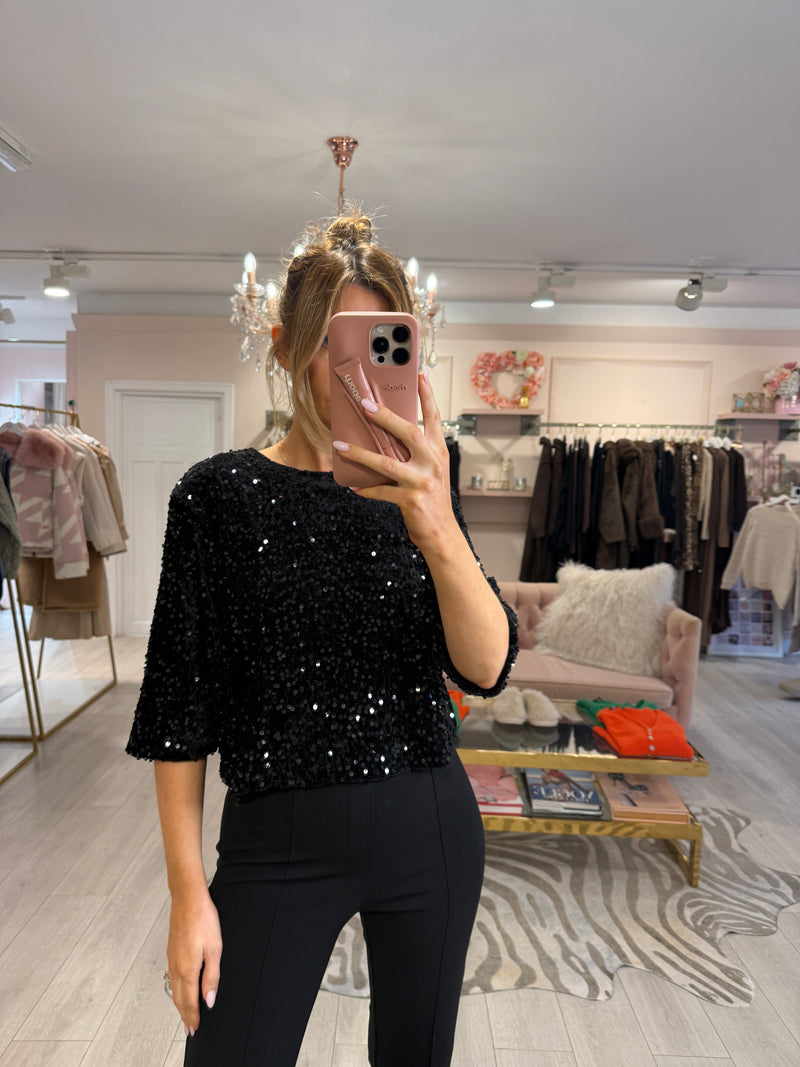 MELLIE SEQUIN QUARTER SLEEVE TOP BLACK